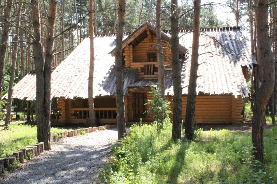 Терем с баней 